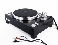 Original Yamaha GT-750 Direct Drive Plattenspieler in Top...