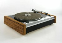 Restaurierter Plattenspieler Micro Seiki MR-322 Massivholzwangen und Gehäuseplatte in Wunschfarbe